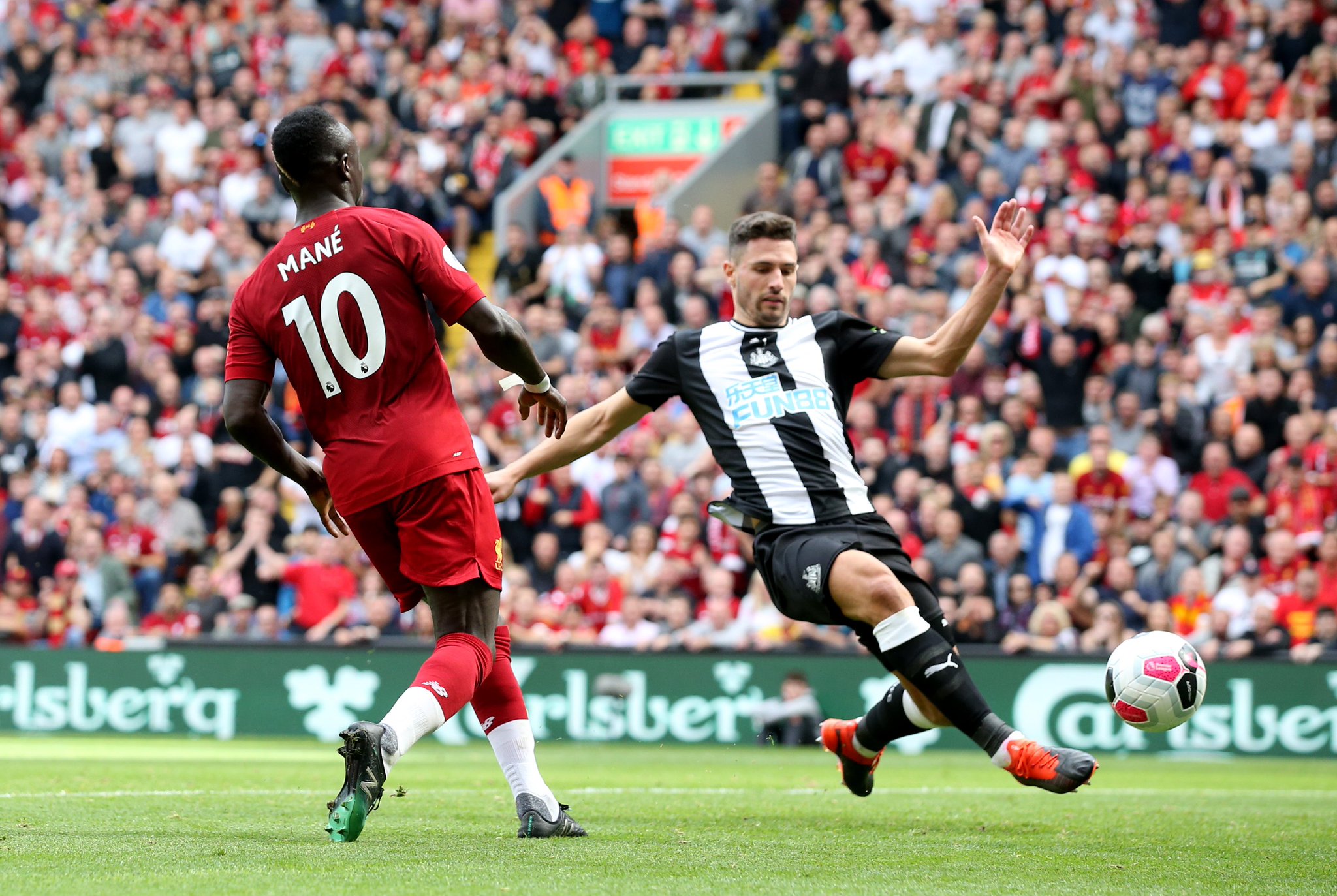 更是在社群 更是在社群